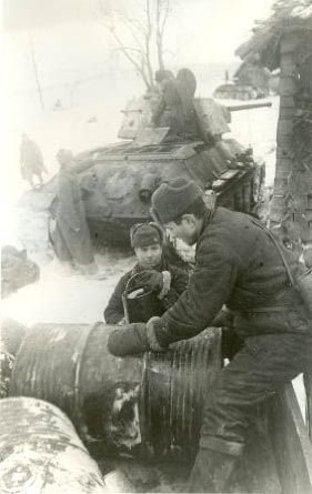 Eastern Express - Barrels an jerricans 1939-1945 Eastern Express - Barrels an jerricans 1939-1945